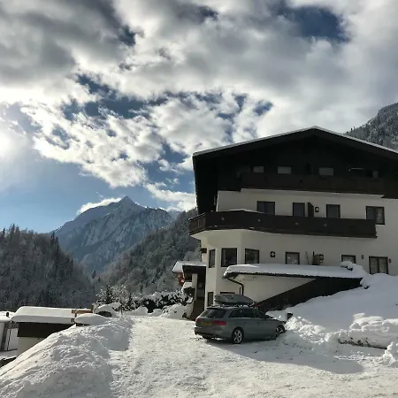 Apartment WILKY in Kaprun Buitenkant foto